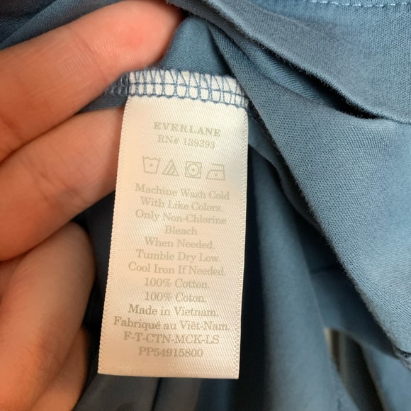Everlane The Luxe Cotton Mockneck Tee Blue Large - Picture 7 of 7